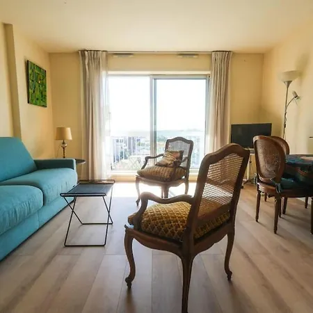 Beautifully Designed 1br With King Size Bed Parigi